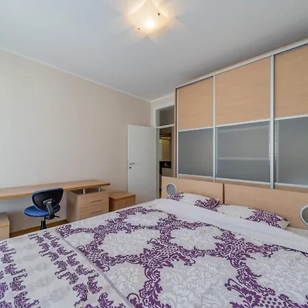 In Arena Апартаменты *